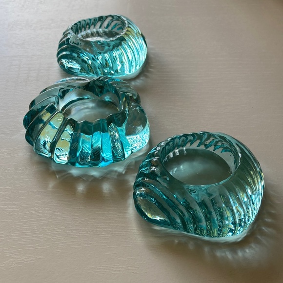 Recycled Acqua Glass Seashells Tea Light Candle Votives 3 nautical coastal - Picture 6 of 12